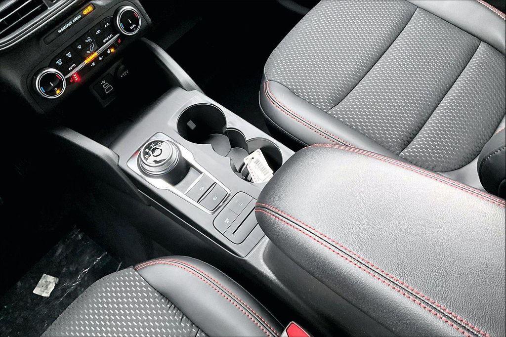 new 2026 Ford Escape car, priced at $32,270