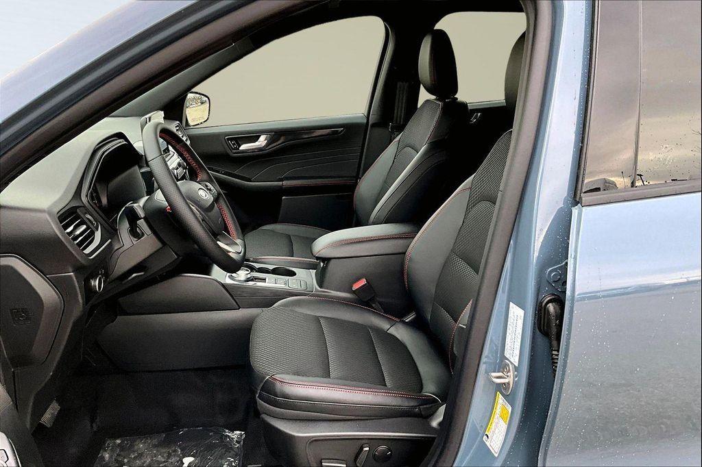 new 2026 Ford Escape car, priced at $32,270