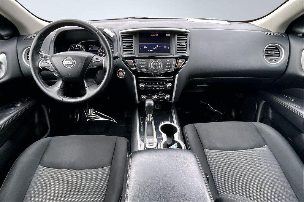 used 2020 Nissan Pathfinder car, priced at $16,591