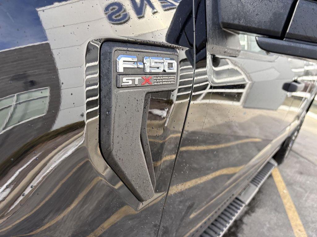 used 2021 Ford F-150 car, priced at $31,991