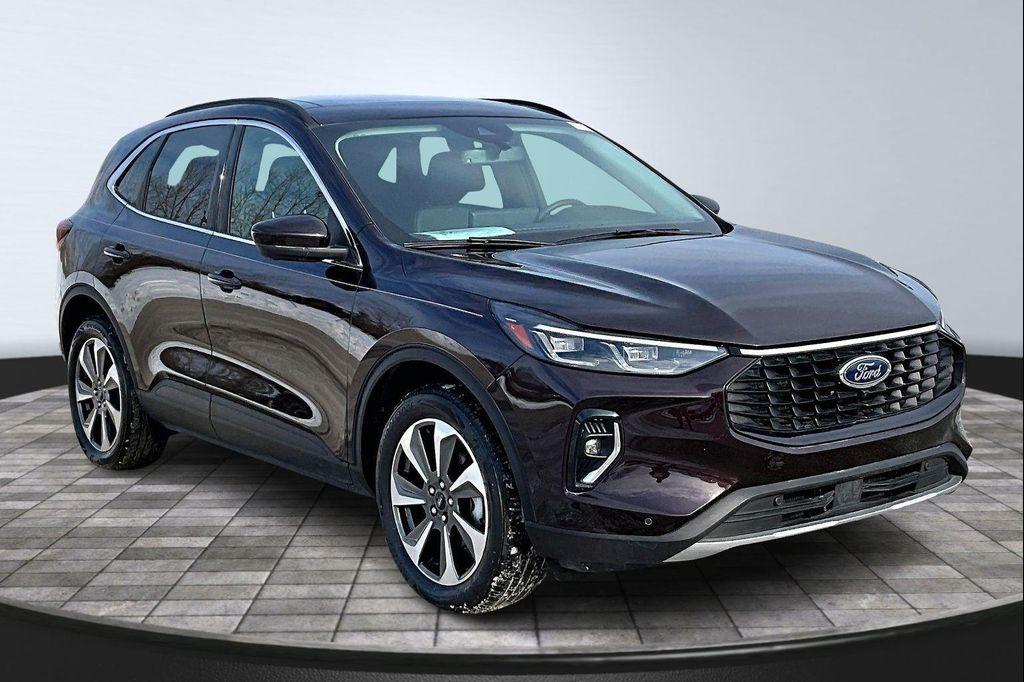 used 2023 Ford Escape car, priced at $28,991