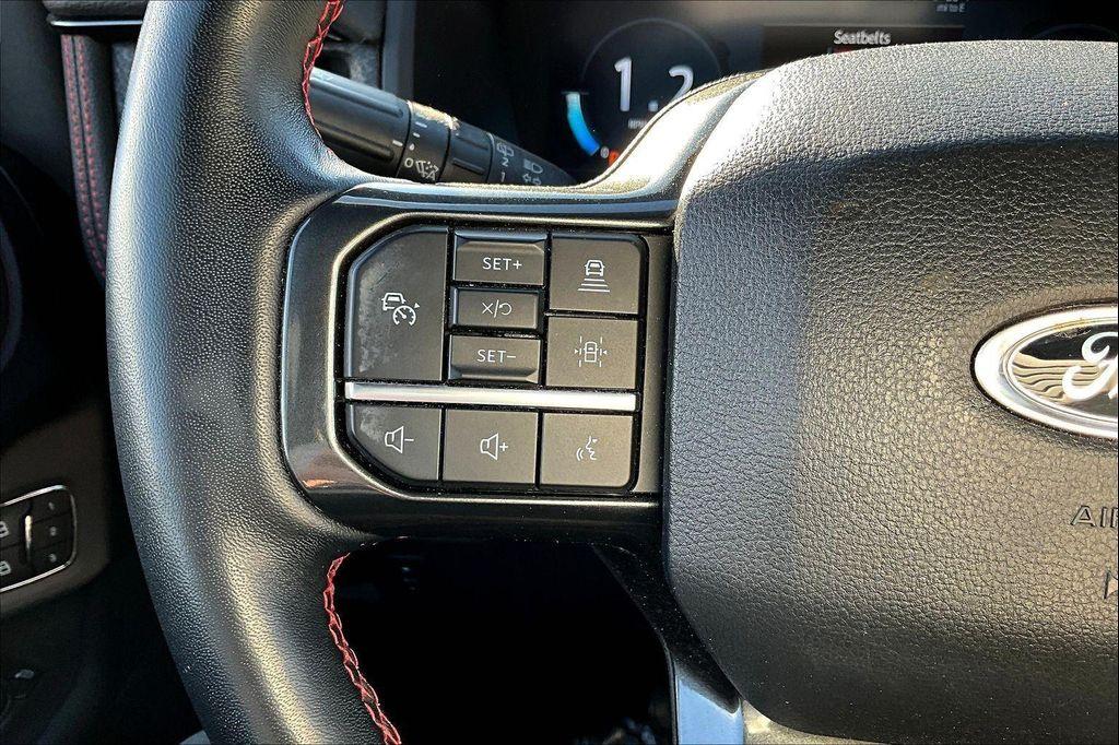 used 2022 Ford Expedition Max car, priced at $49,991