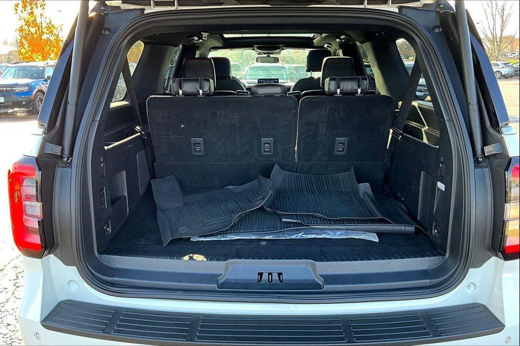 used 2022 Ford Expedition Max car, priced at $49,991