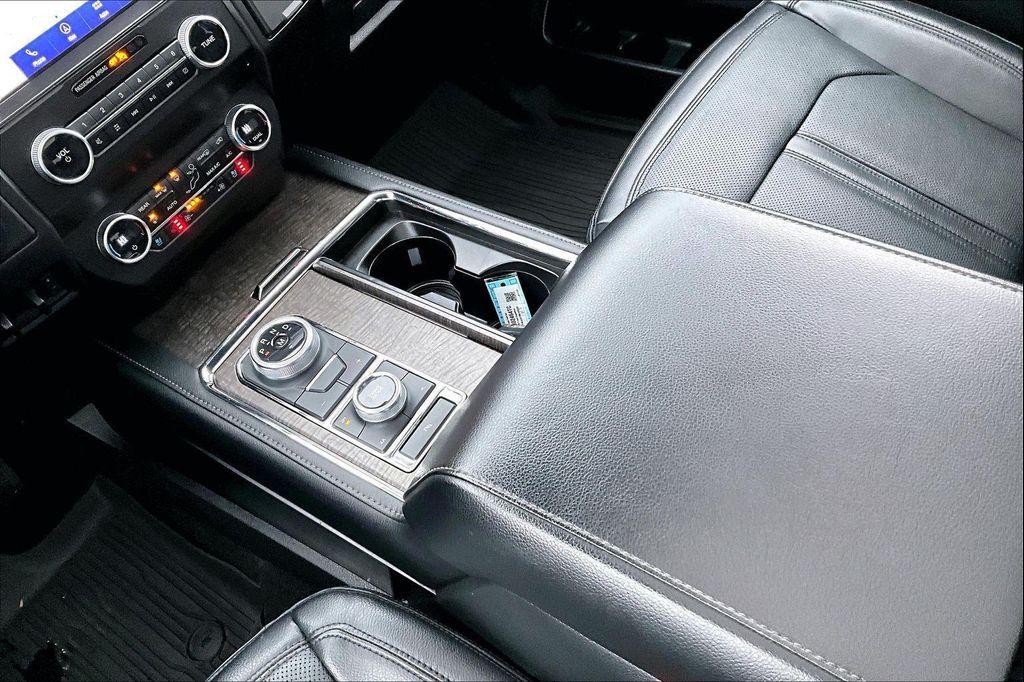 used 2021 Ford Expedition car, priced at $43,991