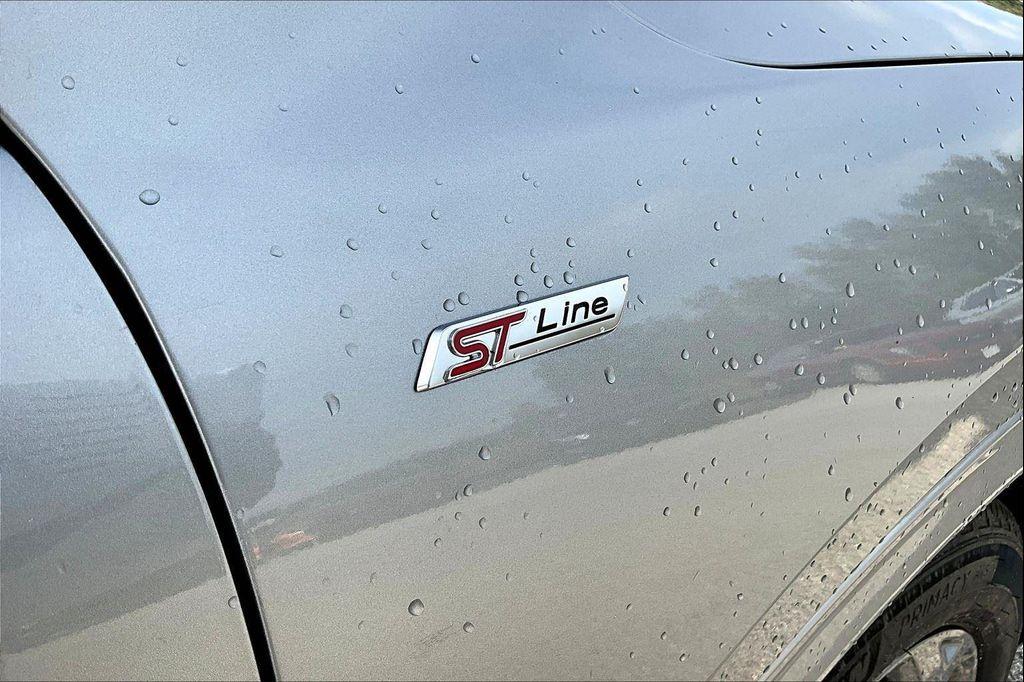 used 2023 Ford Escape car, priced at $22,991