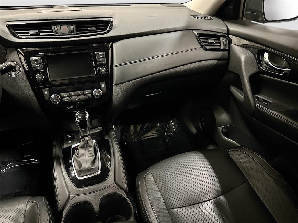 used 2019 Nissan Rogue car, priced at $21,497