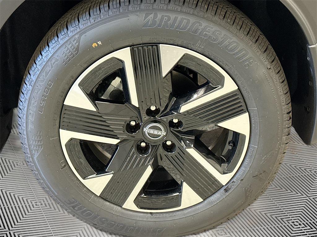 new 2026 Nissan Kicks car, priced at $27,073