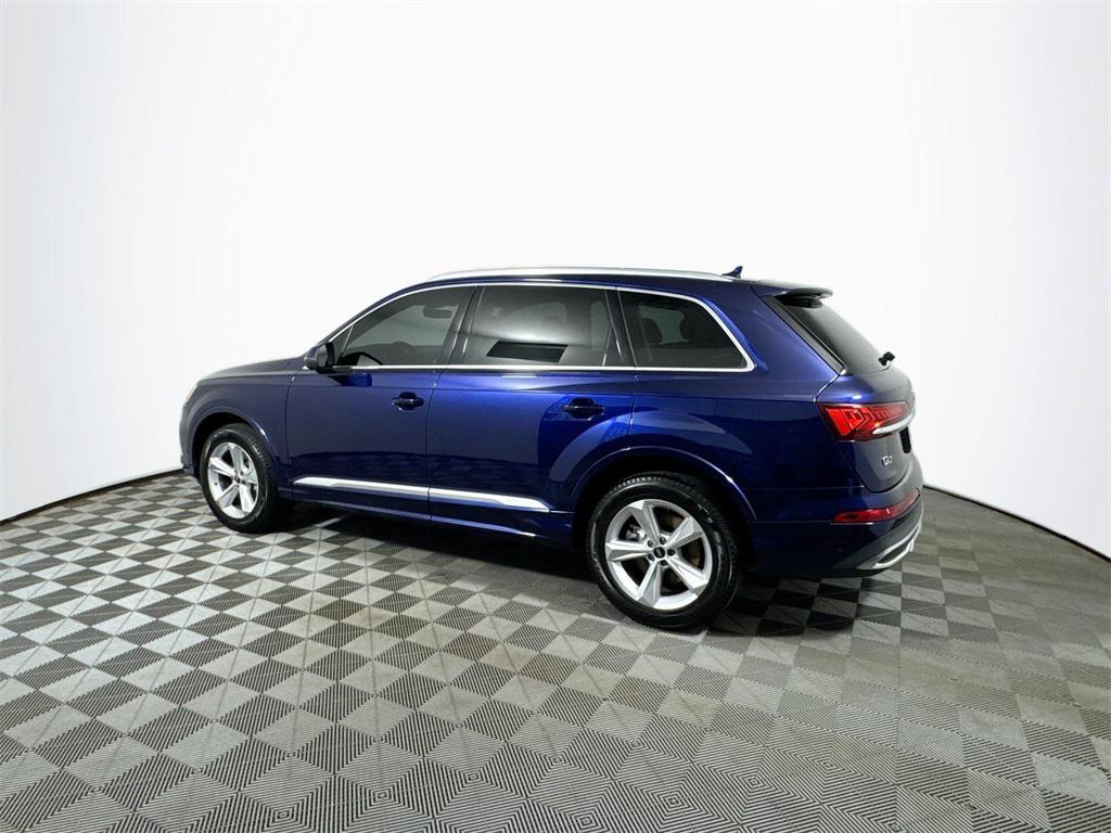 used 2022 Audi Q7 car, priced at $28,497