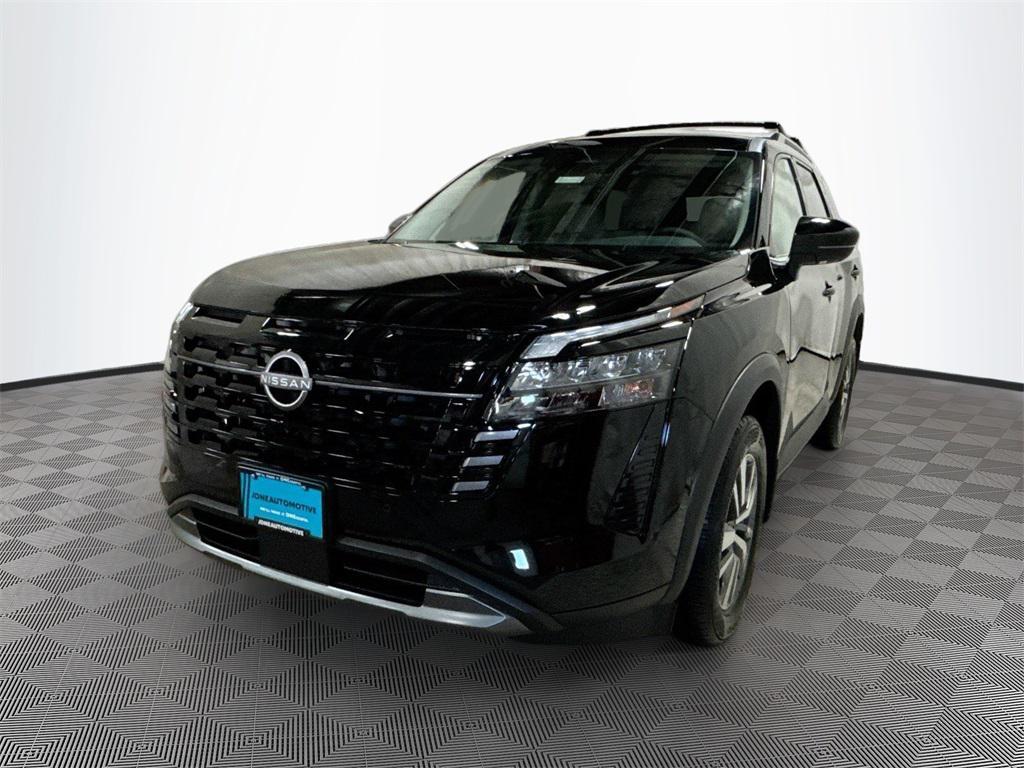 new 2026 Nissan Pathfinder car, priced at $42,605