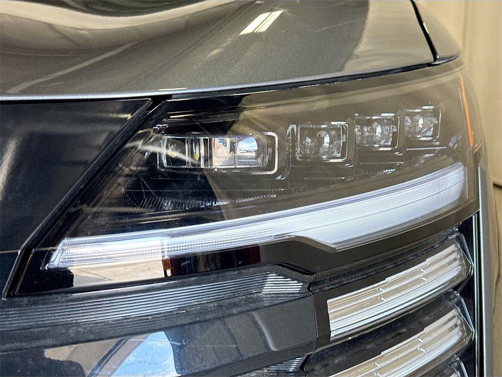 new 2025 Nissan Kicks car, priced at $30,610