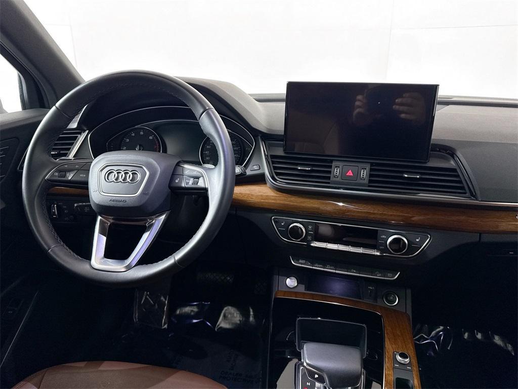 used 2022 Audi Q5 car, priced at $27,222