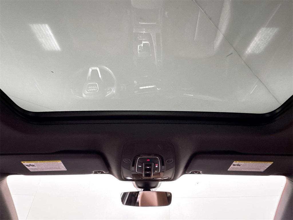 used 2022 Audi Q5 car, priced at $27,222