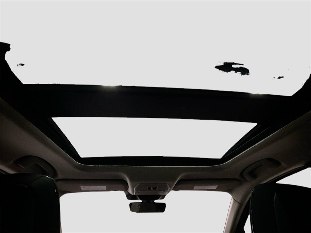 new 2025 Nissan Kicks car, priced at $31,543