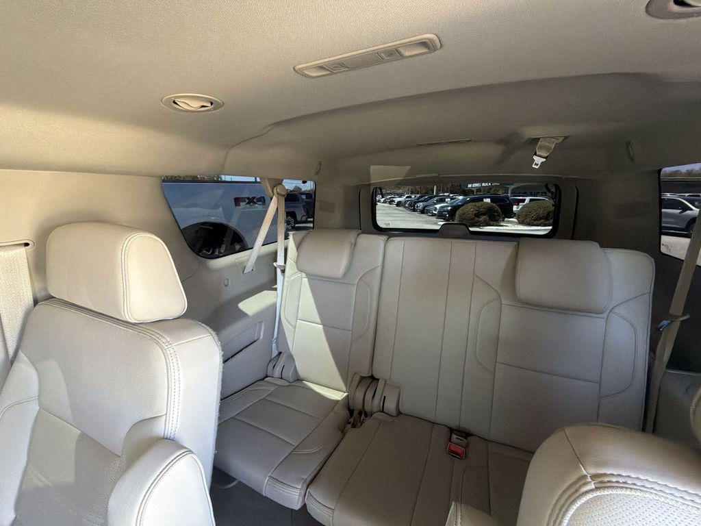 used 2020 GMC Yukon XL car, priced at $34,084