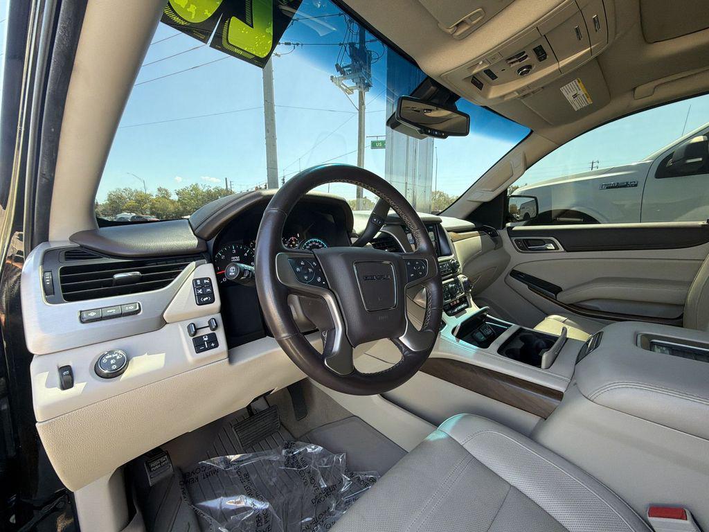 used 2020 GMC Yukon XL car, priced at $34,084
