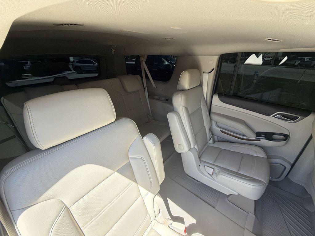 used 2020 GMC Yukon XL car, priced at $34,084