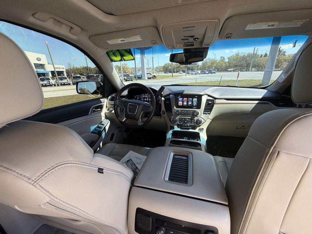 used 2020 GMC Yukon XL car, priced at $34,084