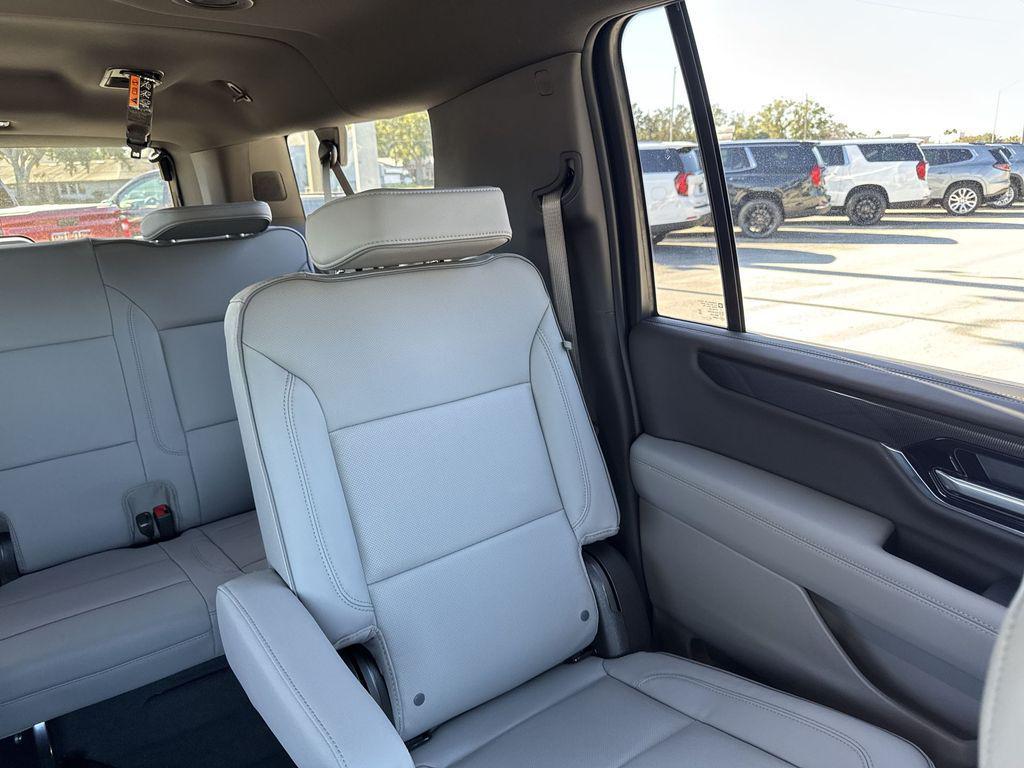 new 2026 GMC Yukon XL car, priced at $79,880