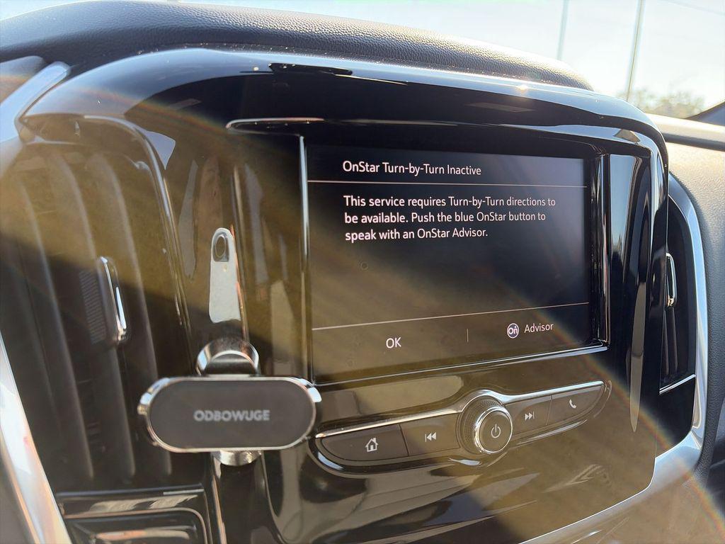 used 2023 Chevrolet Traverse car, priced at $25,100