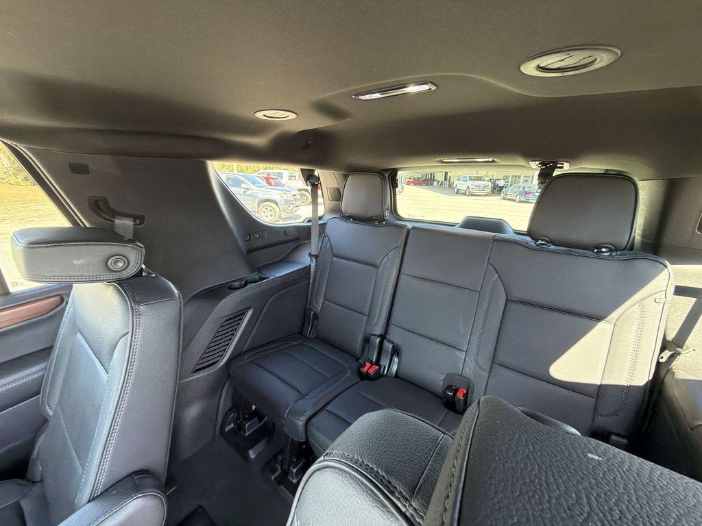 used 2025 GMC Yukon car, priced at $67,300