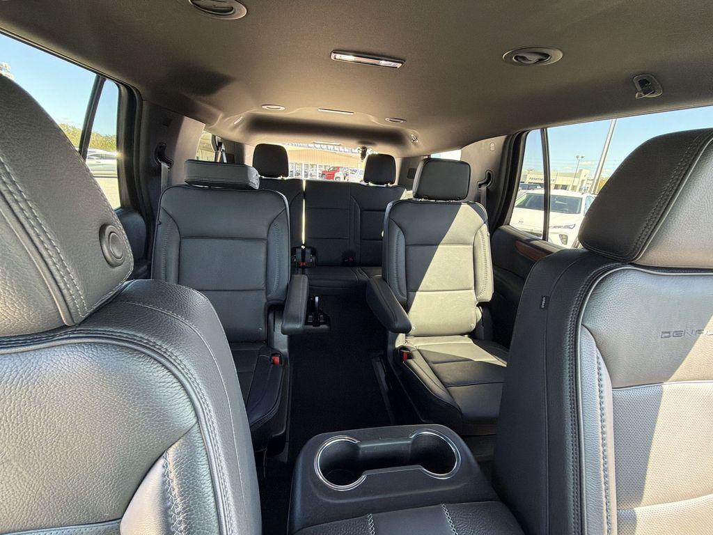 used 2025 GMC Yukon car, priced at $67,300