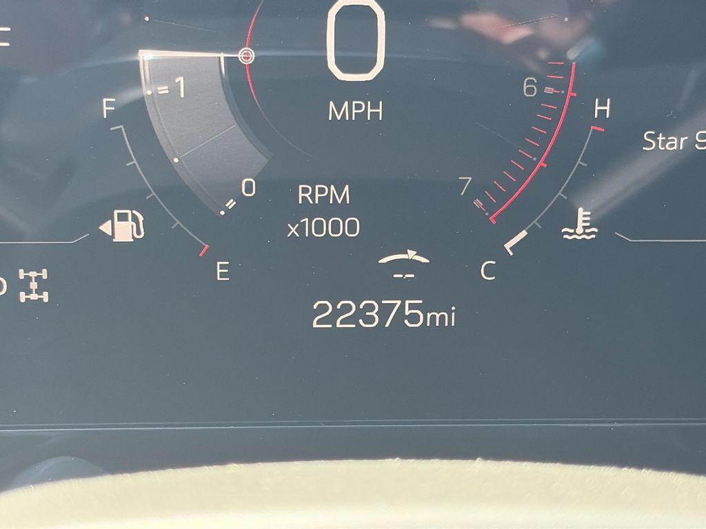 used 2025 GMC Yukon car, priced at $67,300