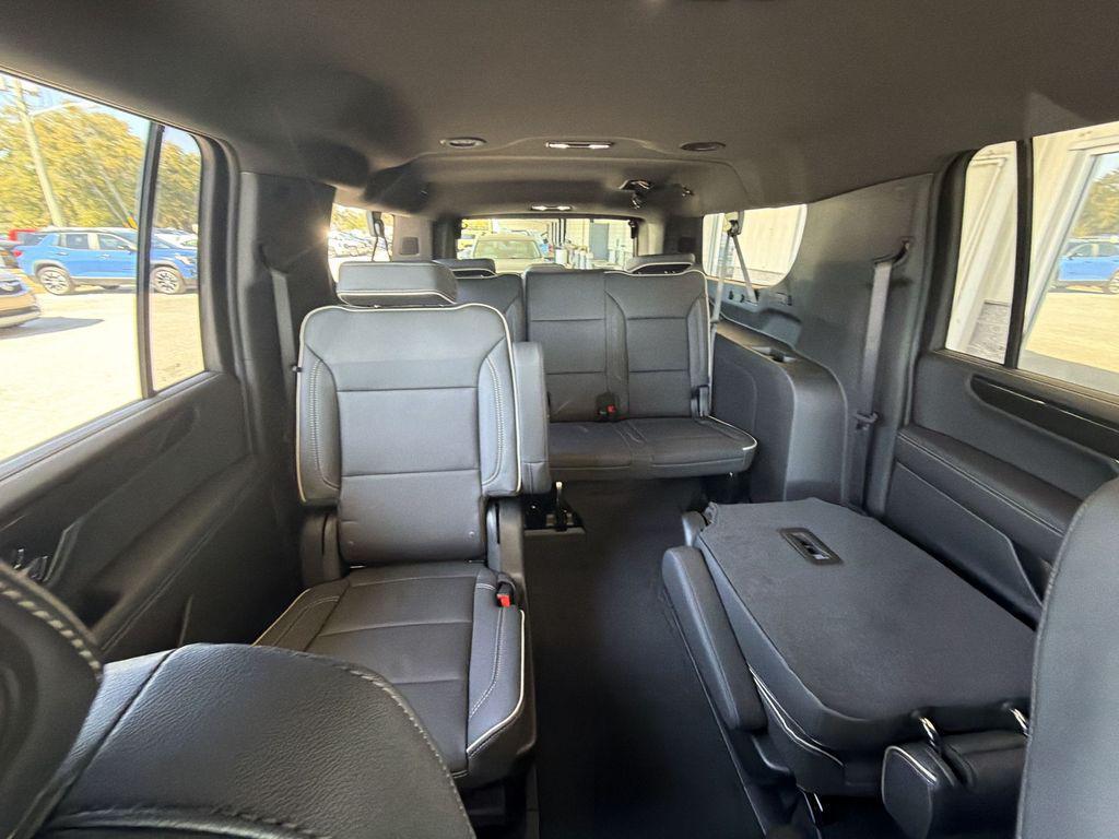 new 2026 GMC Yukon XL car, priced at $84,724