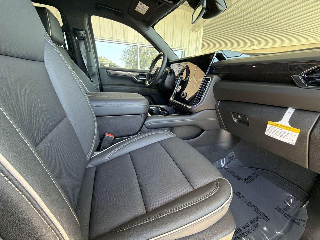 new 2026 GMC Yukon XL car, priced at $84,724