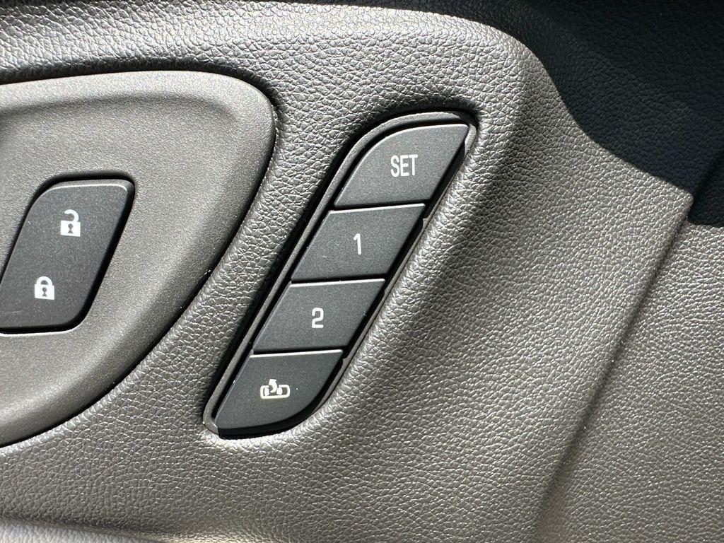 new 2026 Buick Encore GX car, priced at $30,228