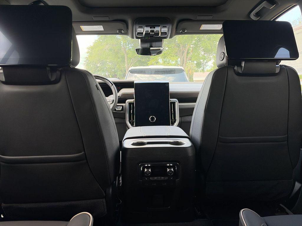 new 2026 GMC Yukon car, priced at $77,664