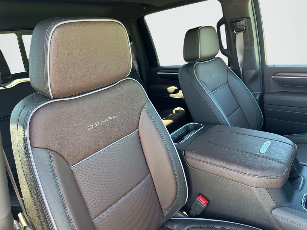 new 2026 GMC Sierra 2500 car, priced at $75,999