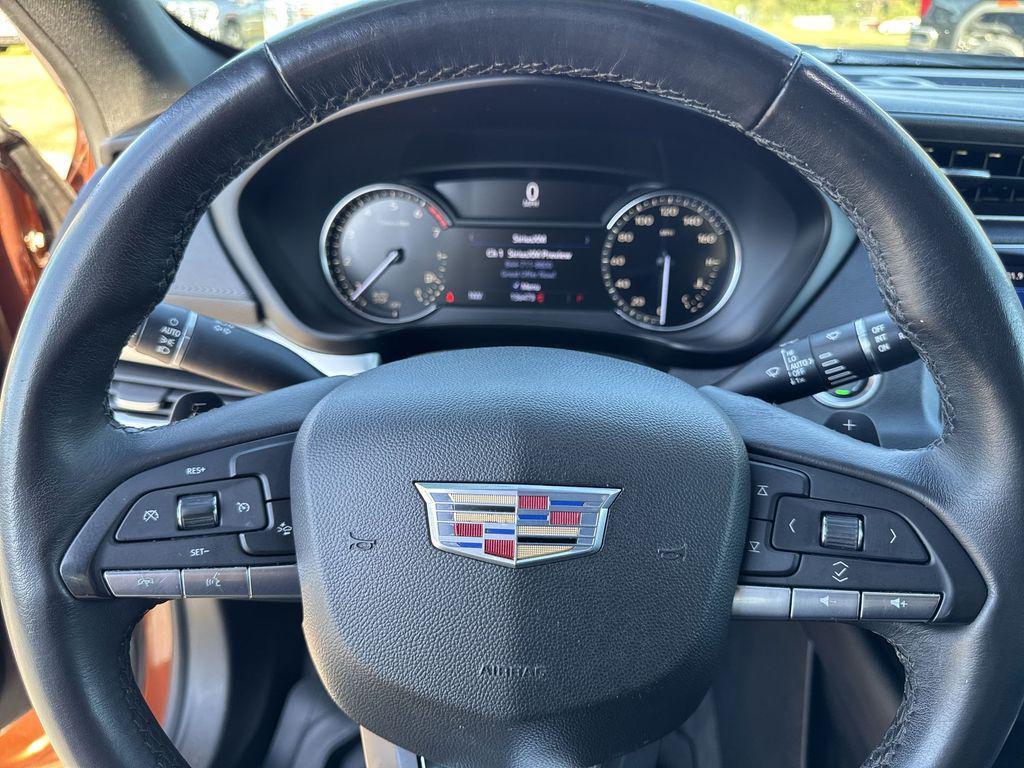 used 2020 Cadillac XT4 car, priced at $11,997