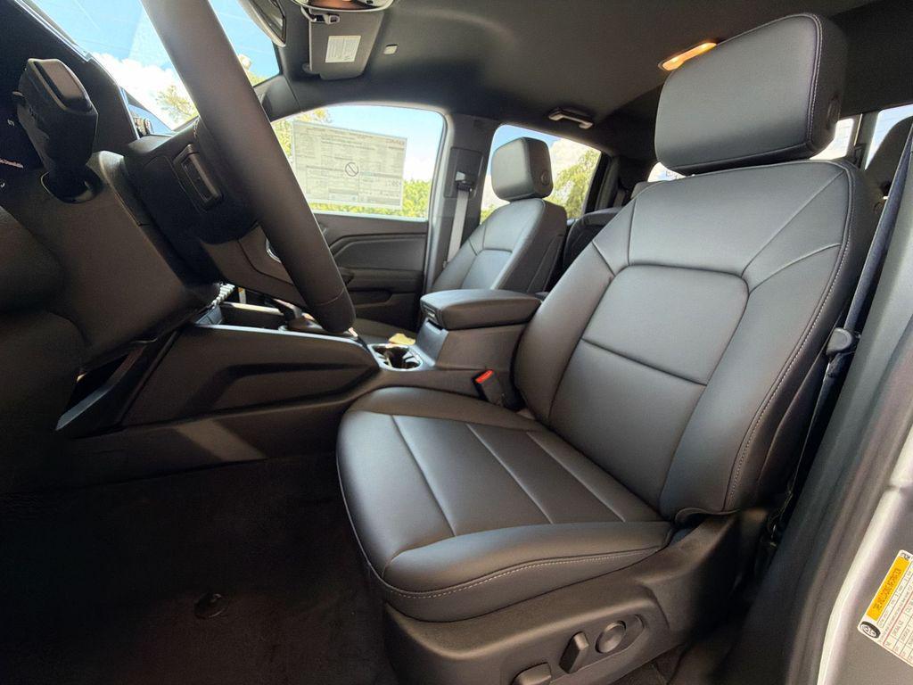 new 2026 GMC Canyon car, priced at $45,075