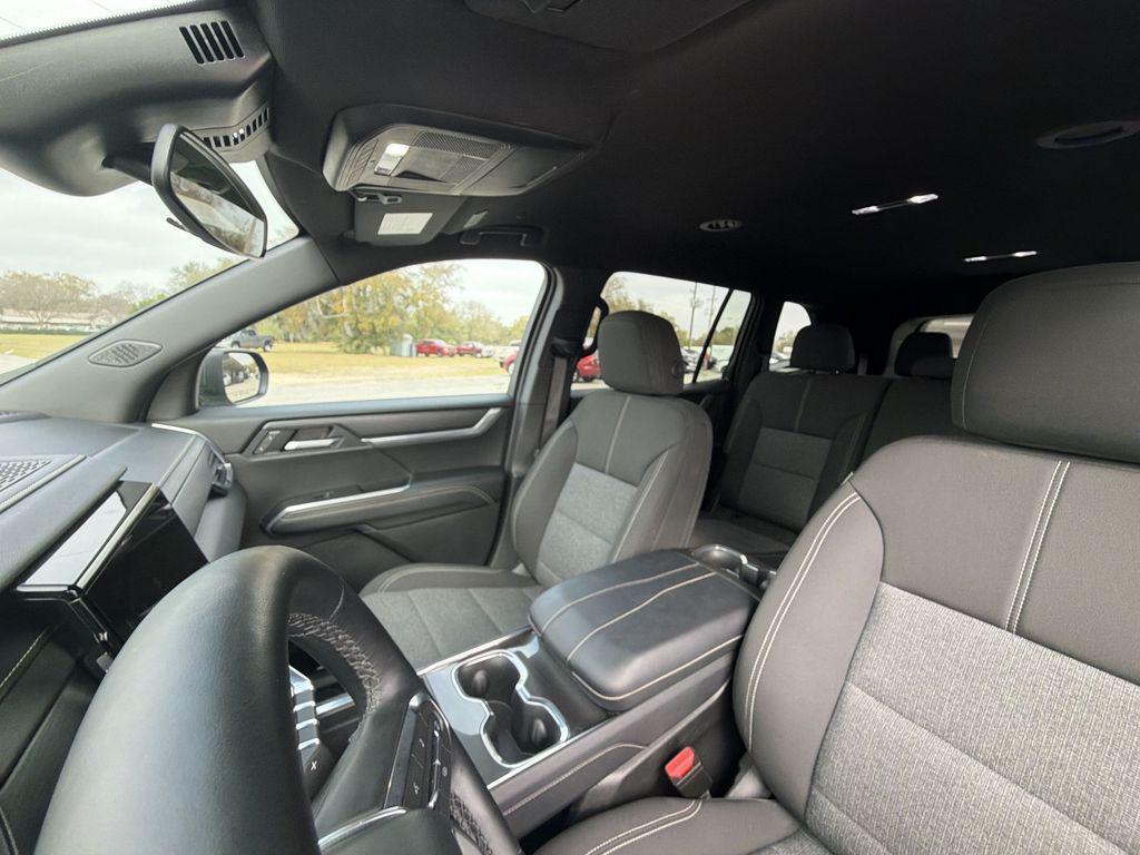 used 2025 GMC Acadia car, priced at $31,217