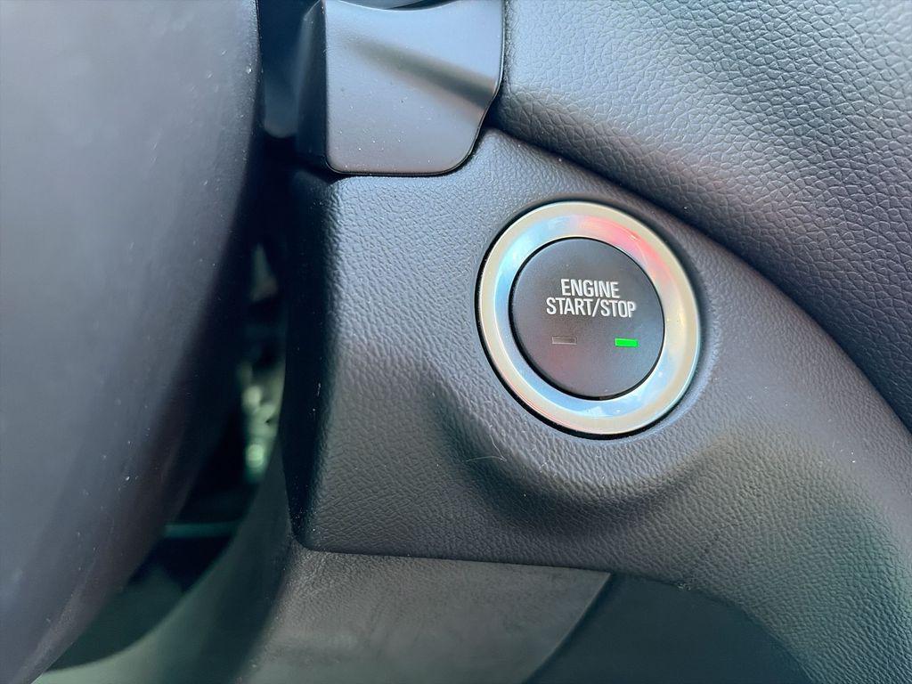 used 2020 Chevrolet Equinox car, priced at $19,298