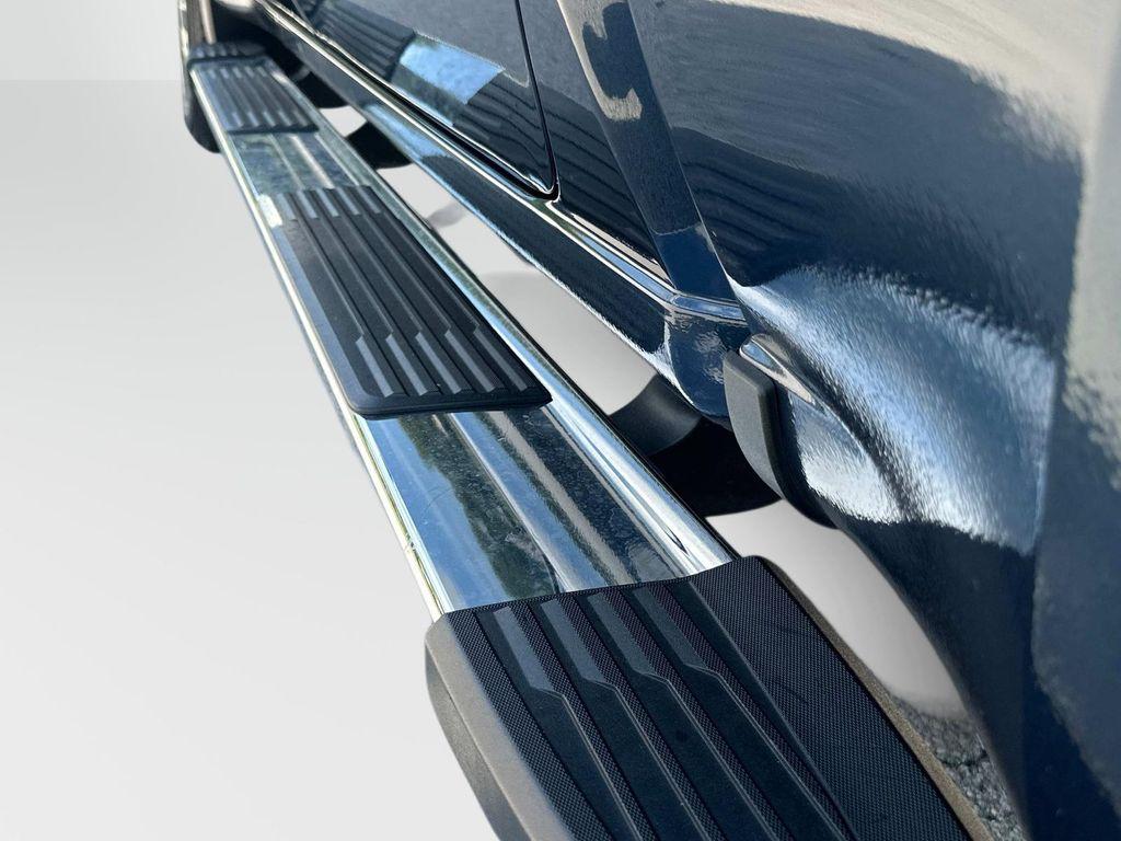 used 2022 GMC Sierra 1500 car, priced at $32,383