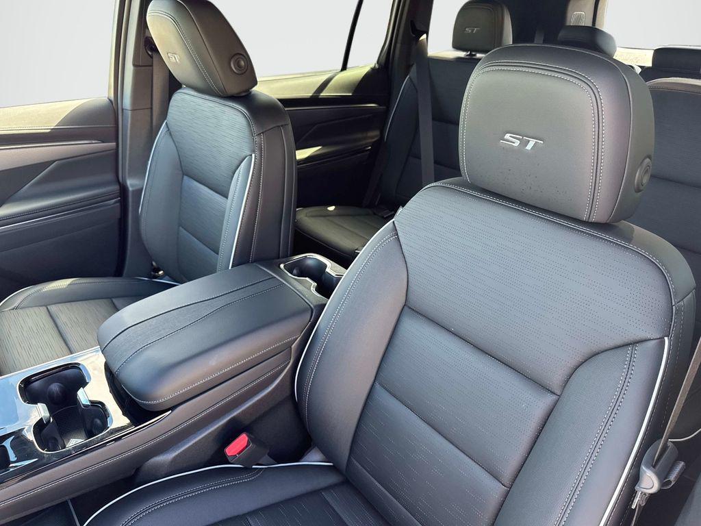 new 2026 Buick Enclave car, priced at $49,741