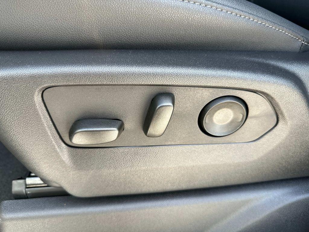 new 2025 GMC Sierra 2500 car, priced at $88,766