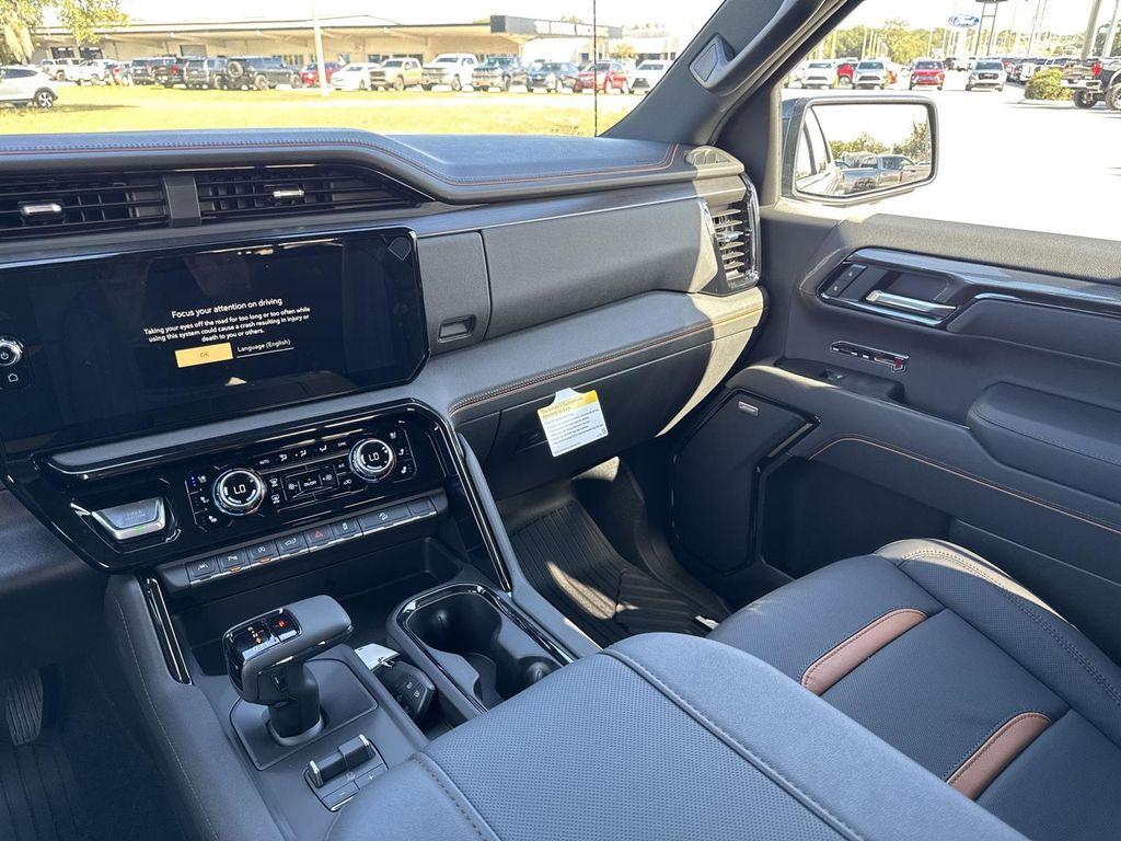new 2026 GMC Sierra 1500 car, priced at $72,648