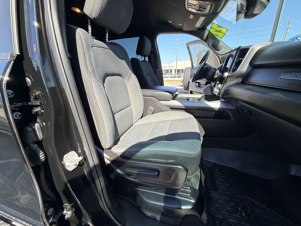 used 2022 Ram 1500 car, priced at $26,000