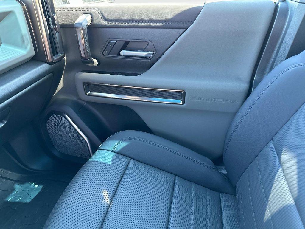 new 2025 GMC HUMMER EV Pickup car, priced at $100,246