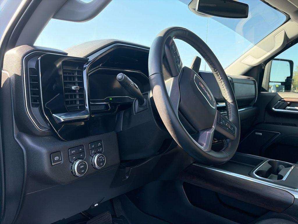used 2024 GMC Sierra 2500 car, priced at $67,169