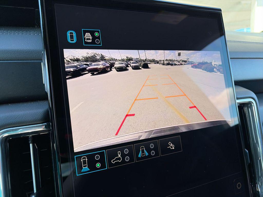 used 2025 GMC Yukon car, priced at $67,800