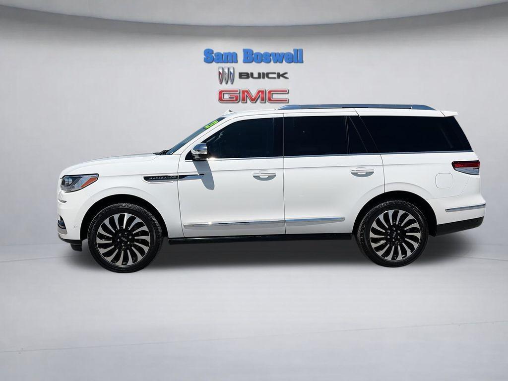 used 2023 Lincoln Navigator car, priced at $57,083