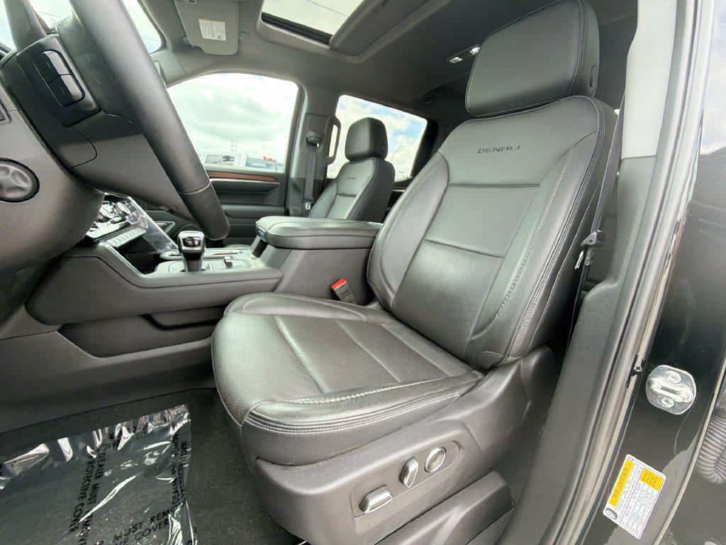 used 2025 GMC Sierra 1500 car, priced at $54,900