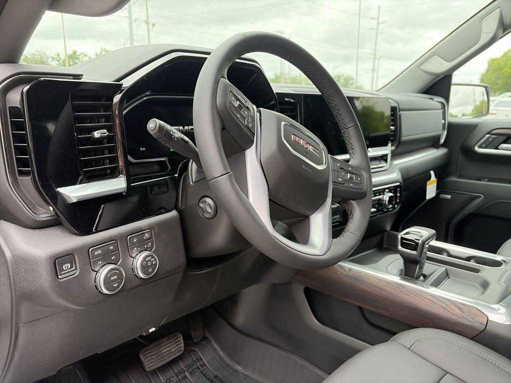 new 2026 GMC Sierra 1500 car, priced at $59,187