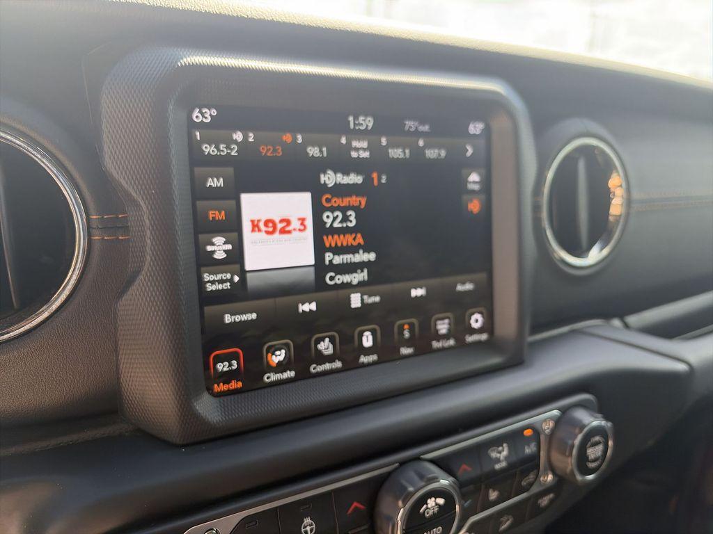 used 2021 Jeep Wrangler Unlimited car, priced at $23,495