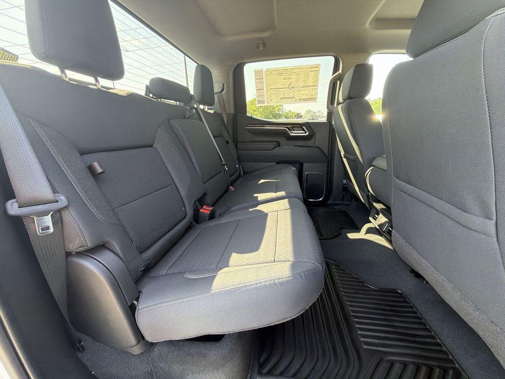 new 2026 GMC Sierra 1500 car, priced at $51,895