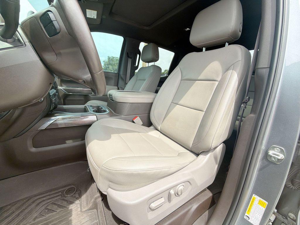 used 2021 Chevrolet Silverado 1500 car, priced at $31,604