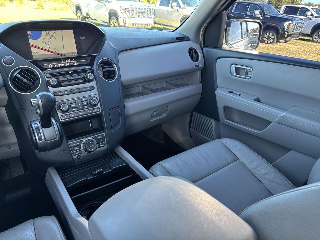 used 2014 Honda Pilot car, priced at $11,151